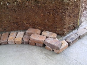 Double layer of bricks, how they need to be laid.
